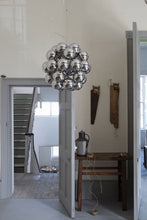 Load image into Gallery viewer, Shadow White no. 282