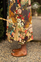 Stay Gold Opera Duster Kimono Robe w/ Rabbit & Bees