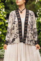 Honey & The Moon Pixie Duster Crop Kimono w/ Florals & Bees