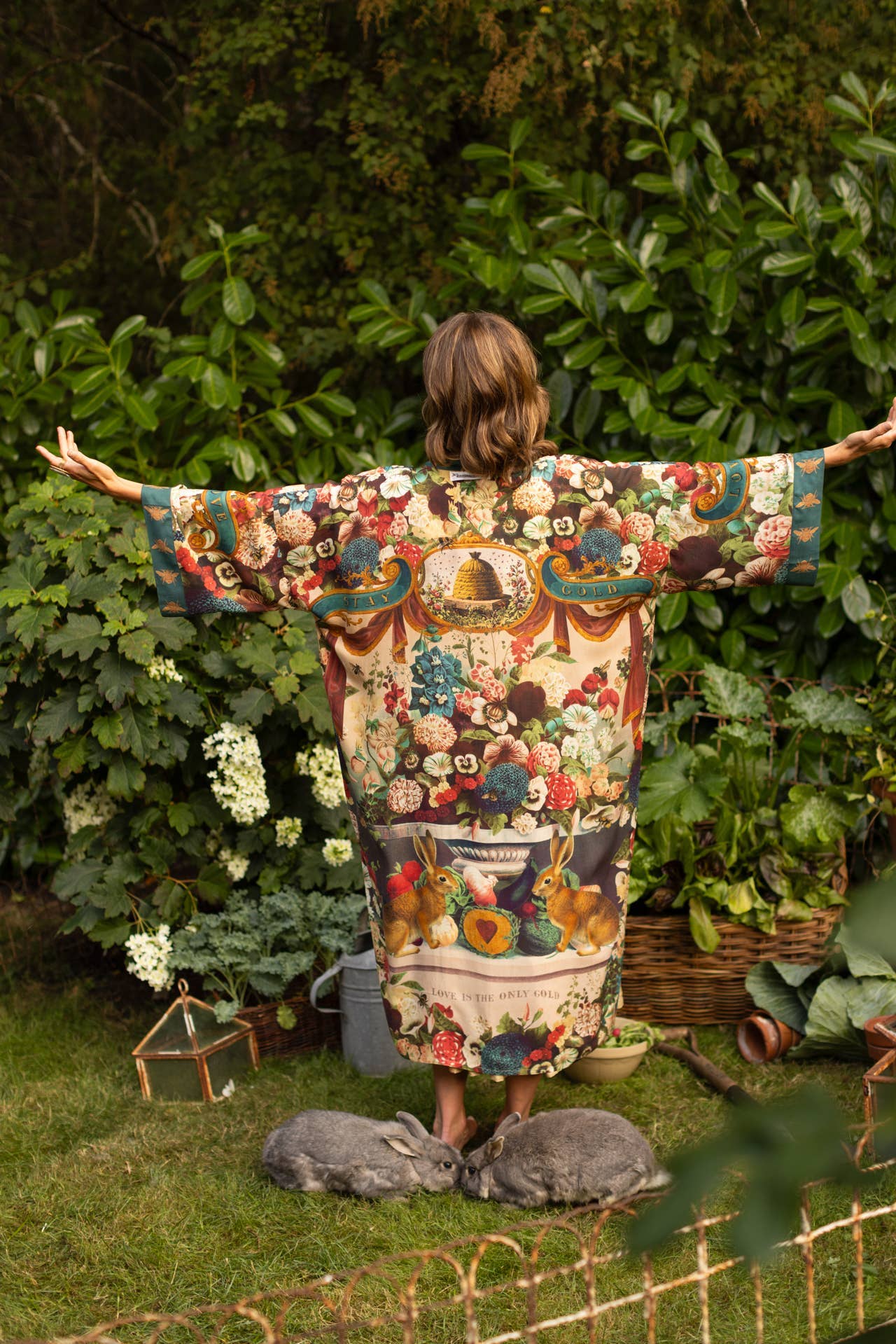Stay Gold Opera Duster Kimono Robe w/ Rabbit & Bees