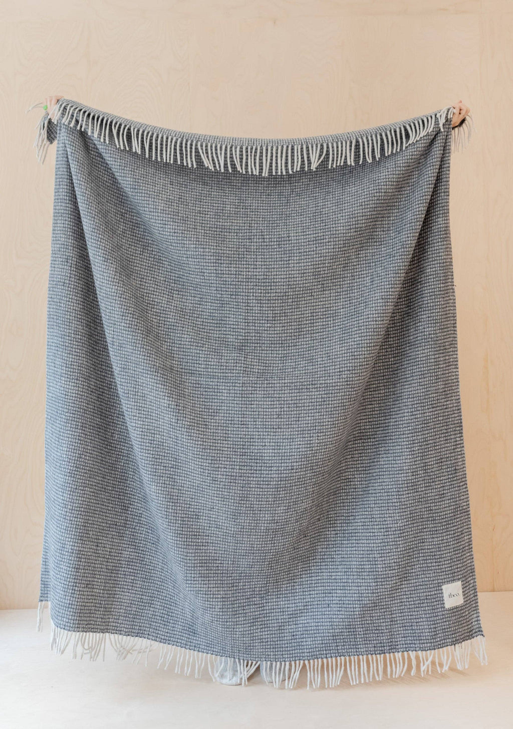 Recycled Wool Blanket in Charcoal Waffle