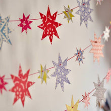 Load image into Gallery viewer, Make A Star Garland