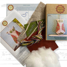 Load image into Gallery viewer, Folk Owl Felt Craft Mini Kit