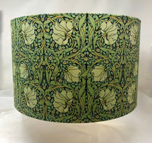 Load image into Gallery viewer, The Pimpernel - 16&quot;x10&quot; Drum Lampshade - Gold Interior/William Morris