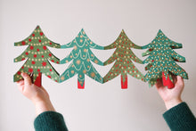 Charger l&#39;image dans la galerie, Christmas Trees Concertina Garland