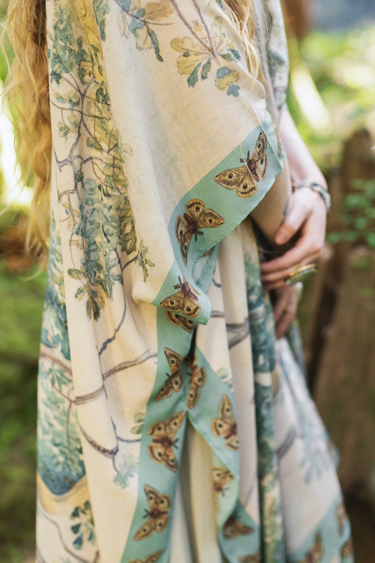 Earth & Sky Bohemian Goddess Starduster Kimono w/Trees