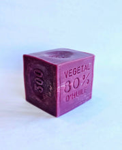 Charger l'image dans la galerie, Marseille soap block - 150g or 300g - Scented - Le Serail: 300g / Crushed Rose petals