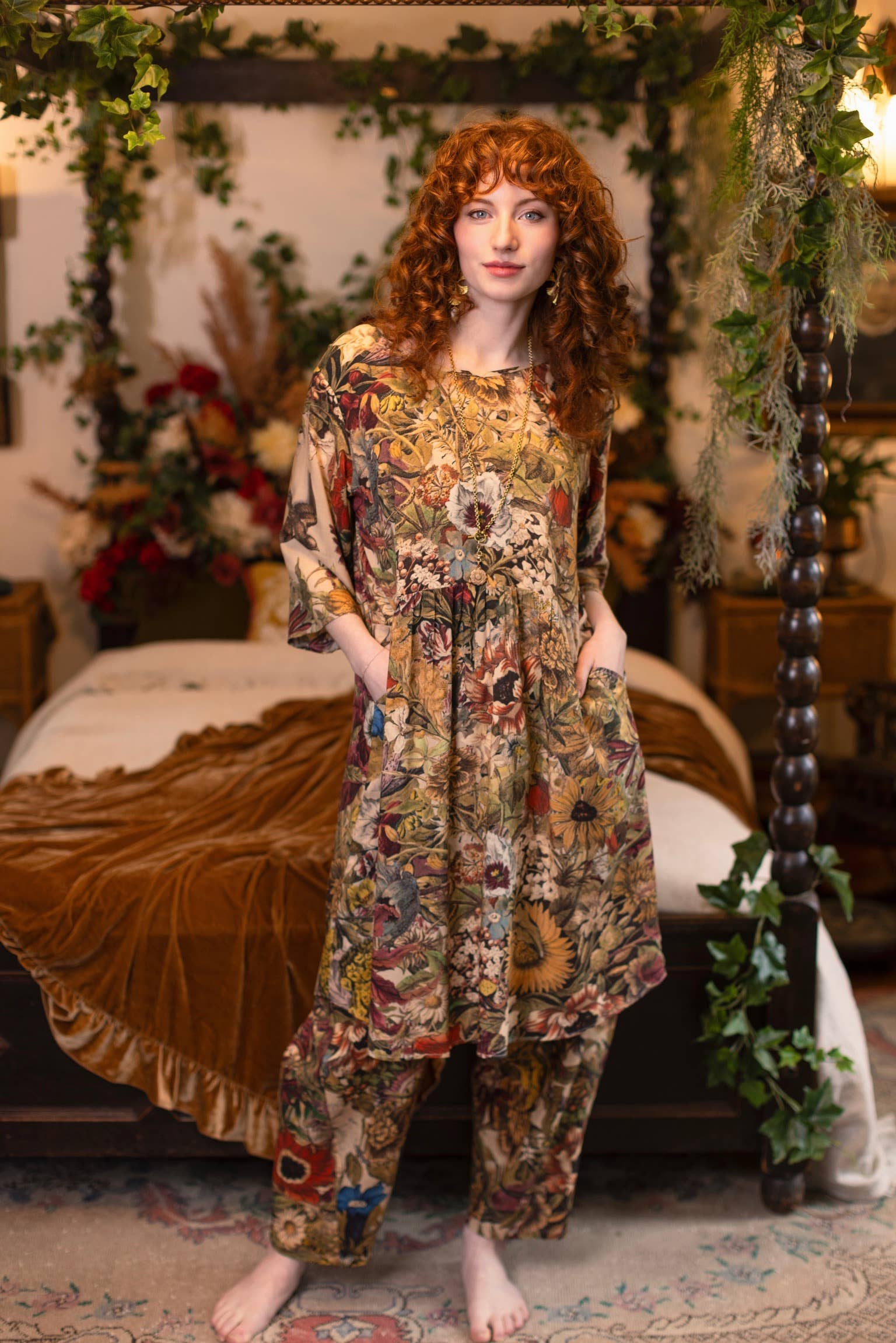 Golden Hour Artist Dress Tunic w/ Pockets & Floral Print: S/M (fits approx. size 6-10)