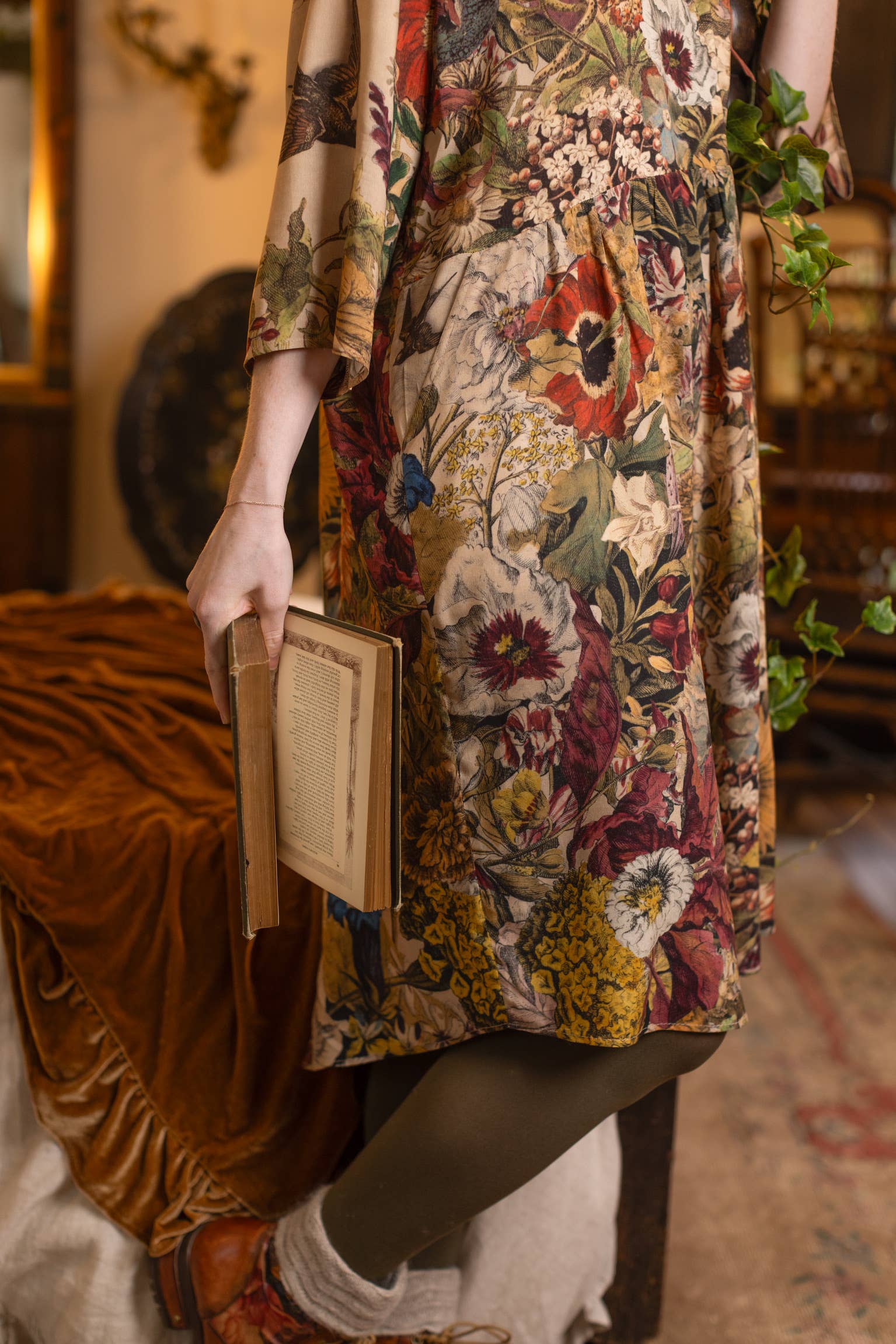 Golden Hour Artist Dress Tunic w/ Pockets & Floral Print: S/M (fits approx. size 6-10)