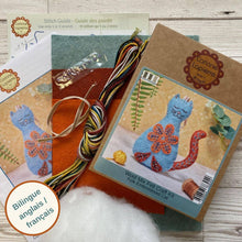 Load image into Gallery viewer, Folk Cat Felt Craft Mini Kit: English