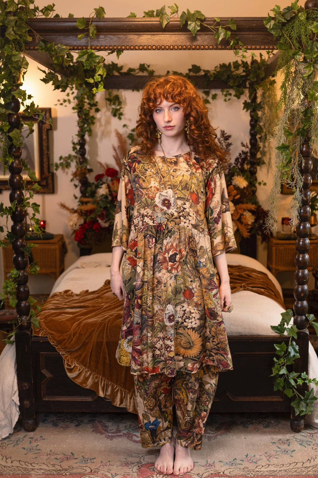 Golden Hour Artist Dress Tunic w/ Pockets & Floral Print: L/XL (fits approx. size 12-16)