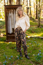 Lionheart Linen Crop Artist Pant w/ florals & Narnia print: Original O/S