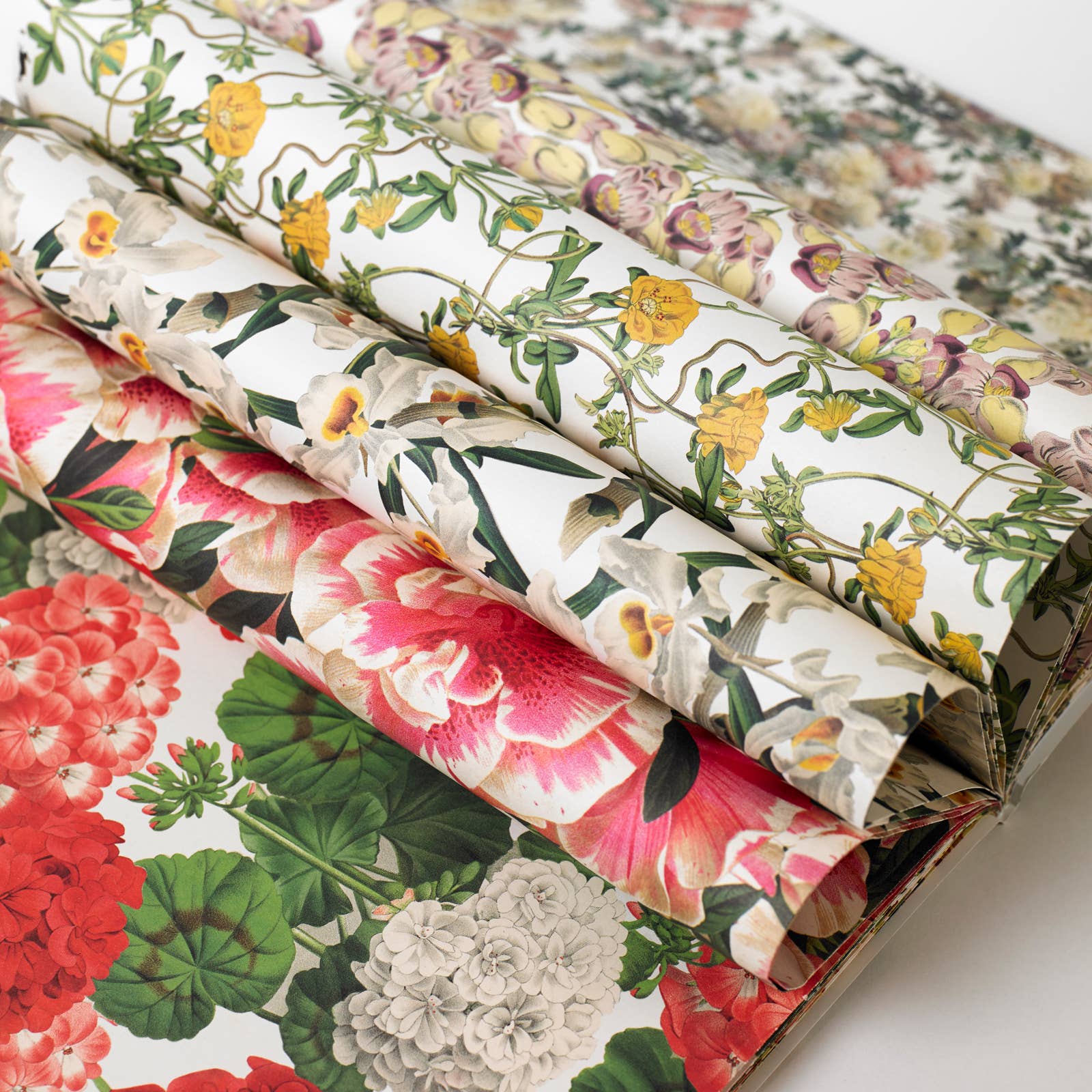 Flower Prints Gift & Creative Paper Book Vol. 077