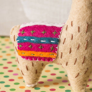 Llamas Felt Craft Kit