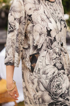 Honey & The Moon Artist Dress w/ Pockets, Florals & Bees: L/XL (fits approx. size 12-16)