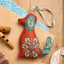 Load image into Gallery viewer, Folk Dog Felt Craft Mini Kit: English
