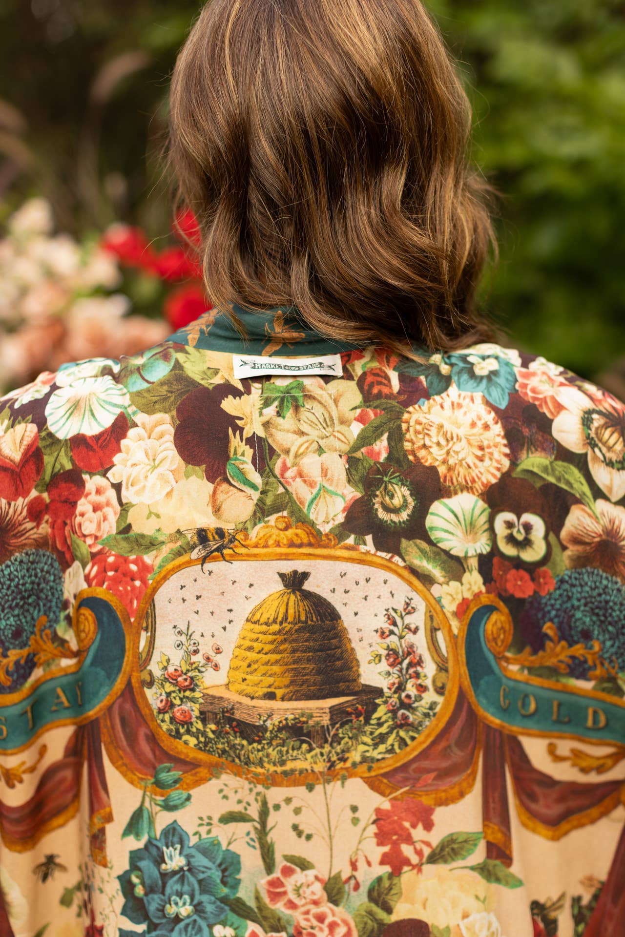 Stay Gold Opera Duster Kimono Robe w/ Rabbit & Bees