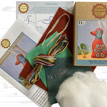 Load image into Gallery viewer, Folk Dog Felt Craft Mini Kit: English