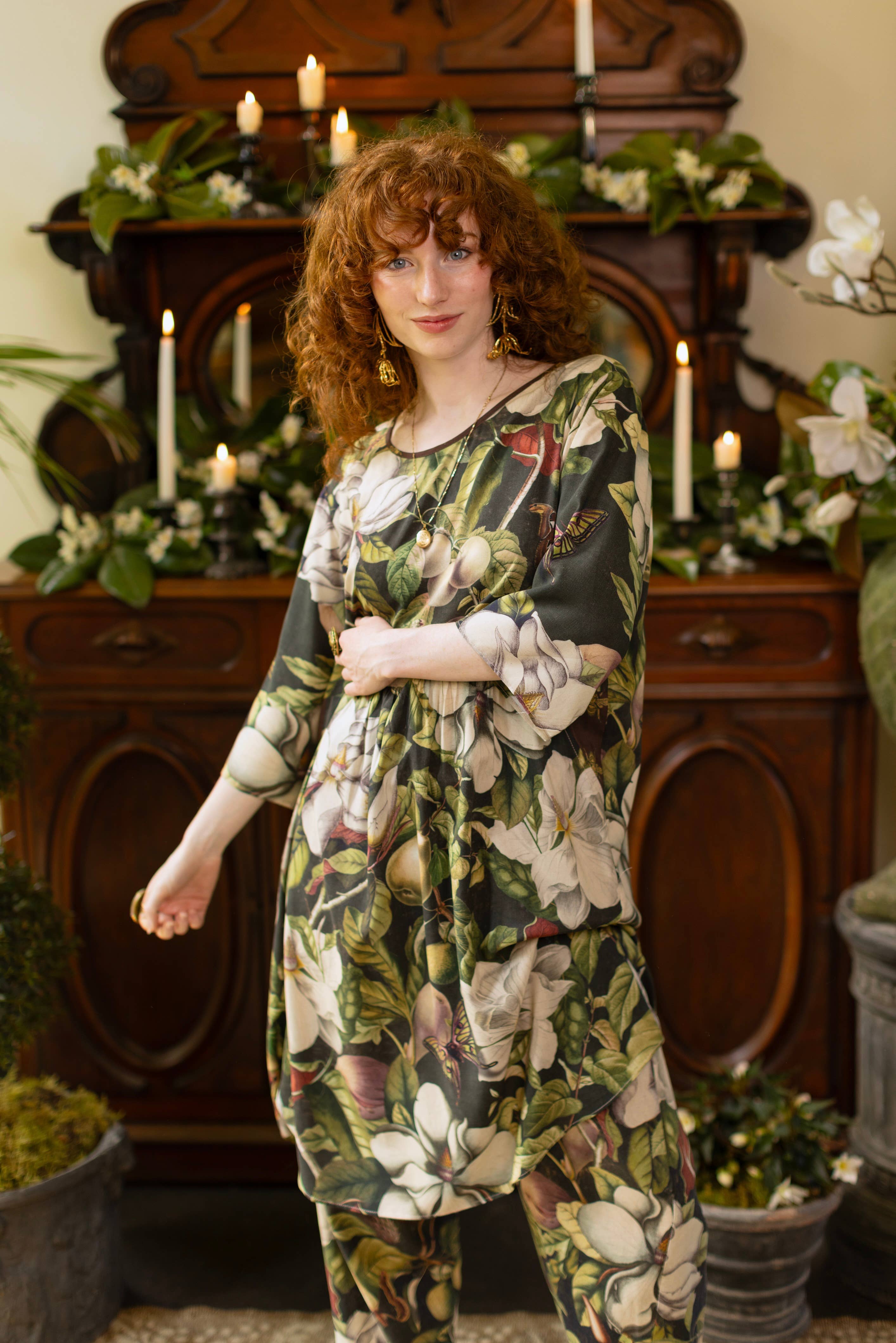Fleur De Lune Artist Dress Tunic w/ Pockets, Florals & Bees: L/XL (fits approx. size 12-16)