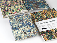 Charger l&#39;image dans la galerie, Marbled Paper Designs Gift &amp; Creative Paper Book Vol. 102