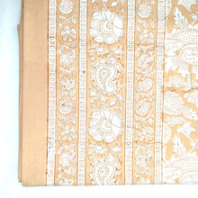 Load image into Gallery viewer, Mabel Tablecloth - 60&quot;x86&quot;