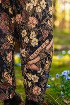 Lionheart Linen Crop Artist Pant w/ florals & Narnia print: L/XL