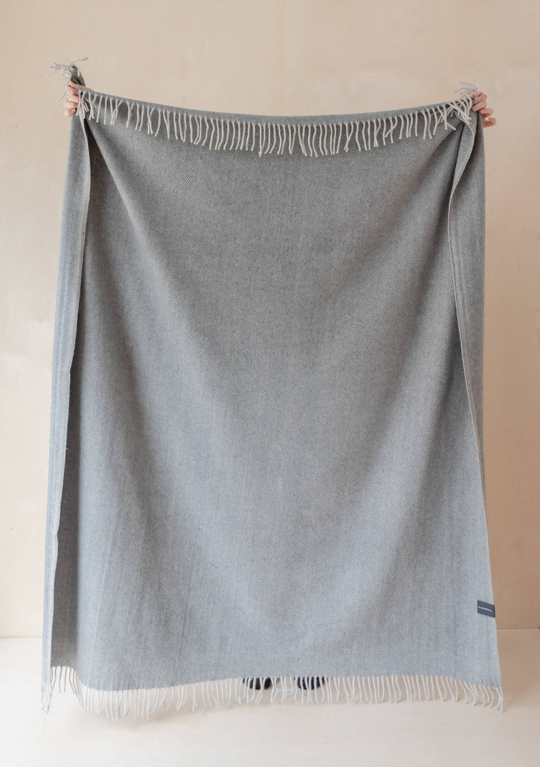 Recycled Wool Blanket in Charcoal Herringbone